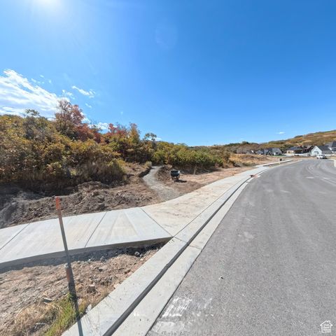 Tiny photo for 278 E MAPLE RIDGE RD S #46, Mapleton, UT 84664 (MLS # 2061144)