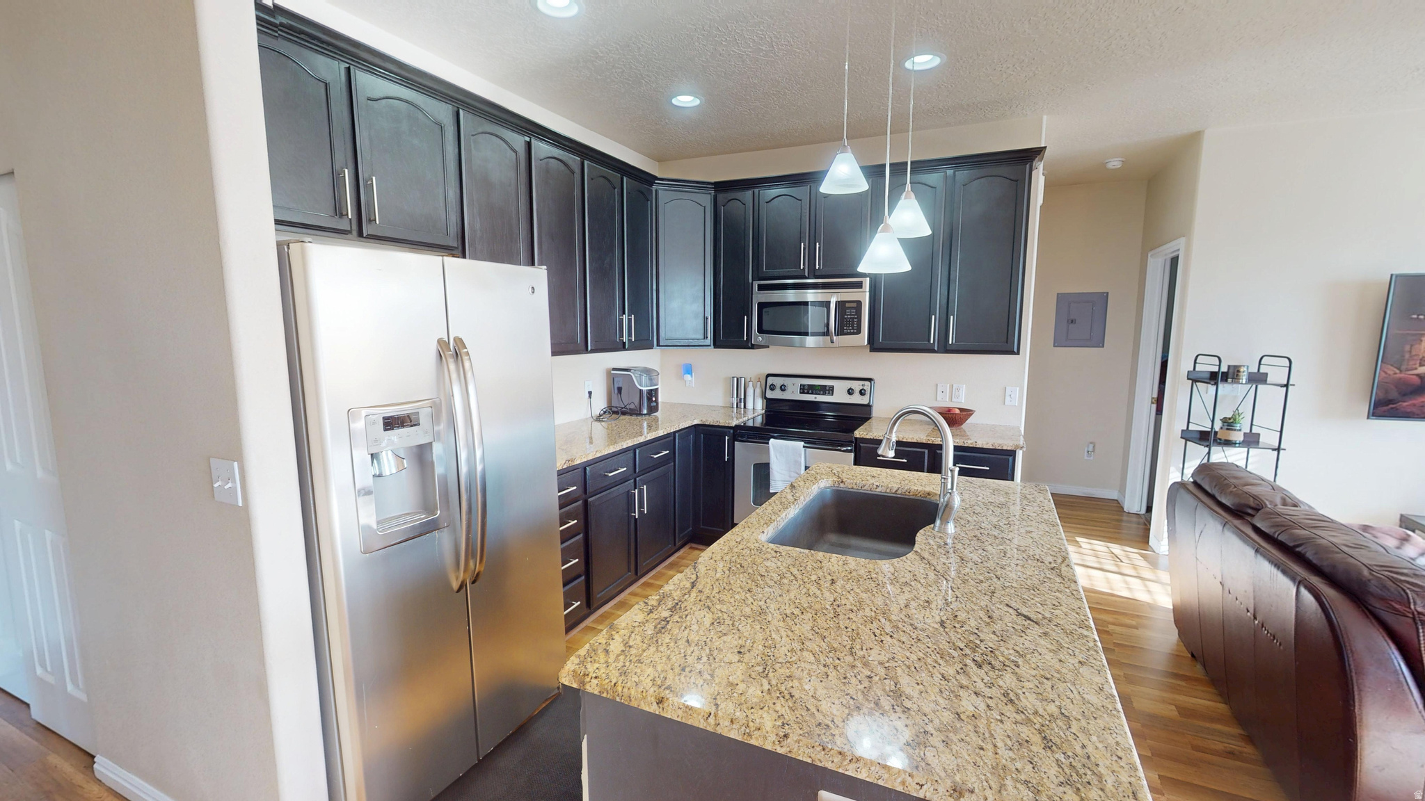 TOWNS AT HUNTER VILLAGE - Residential