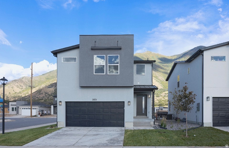 MAPLETON VILLAGE - Residential