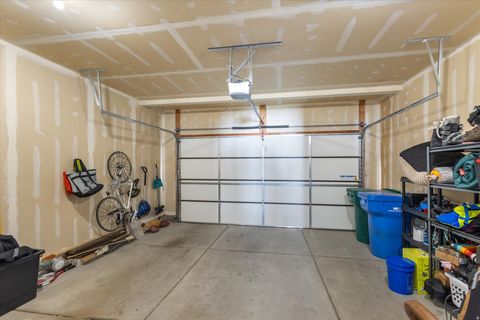 Tiny photo for 3162 W DESERT LILY DR, Lehi, UT 84048 (MLS # 2121331)