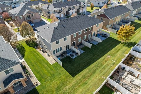 Tiny photo for 3162 W DESERT LILY DR, Lehi, UT 84048 (MLS # 2121331)