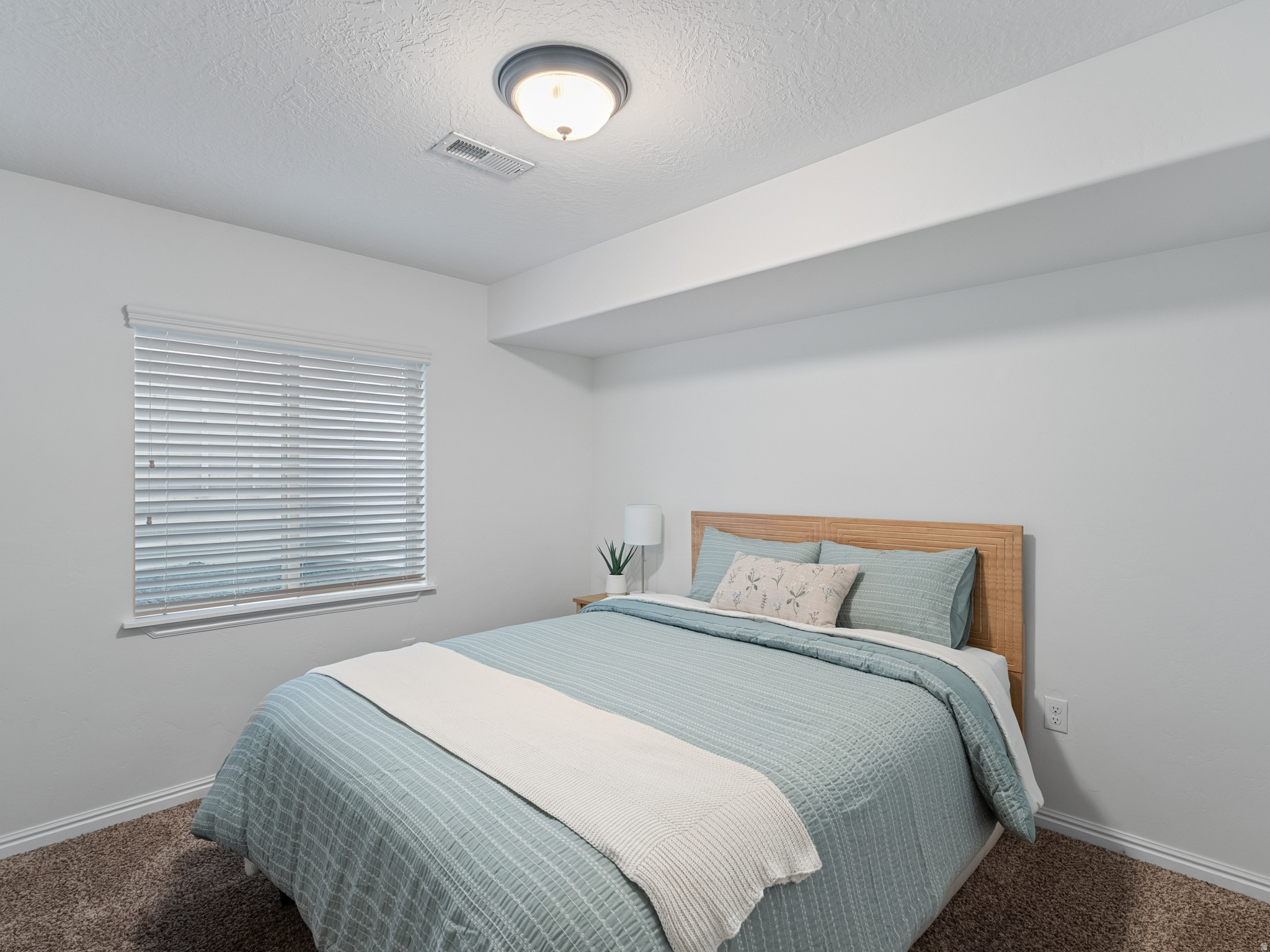 HUNTER - Residential