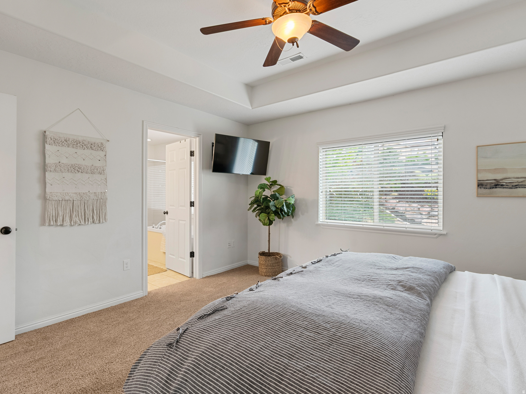 HUNTER - Residential