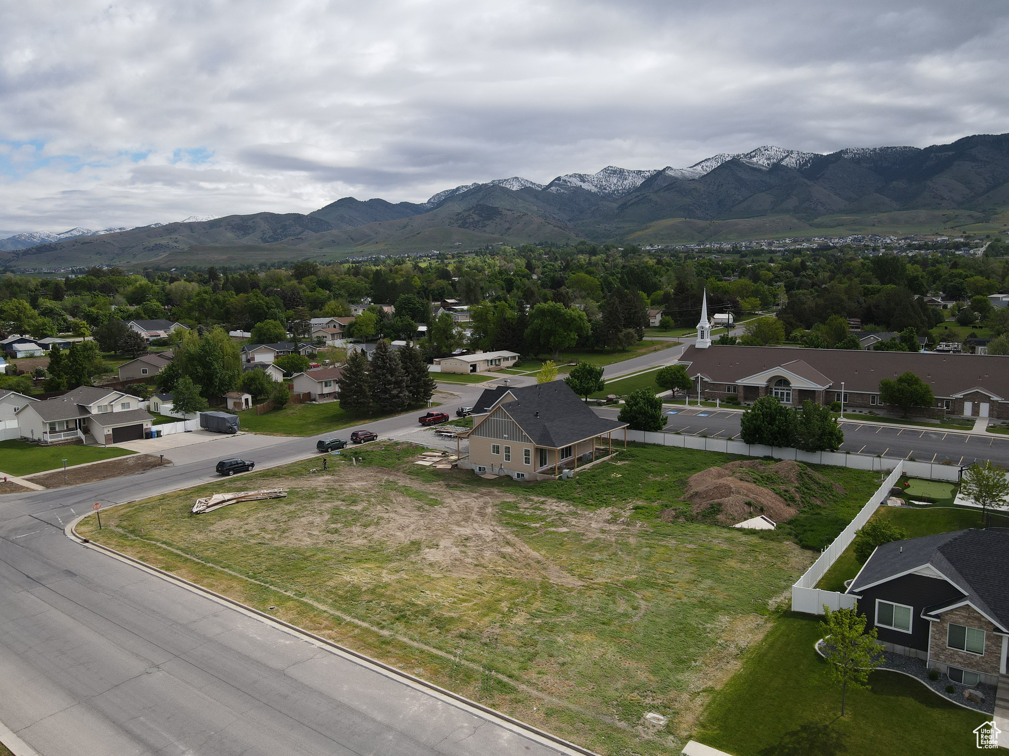 76 W 200, Hyde Park, Utah image 4