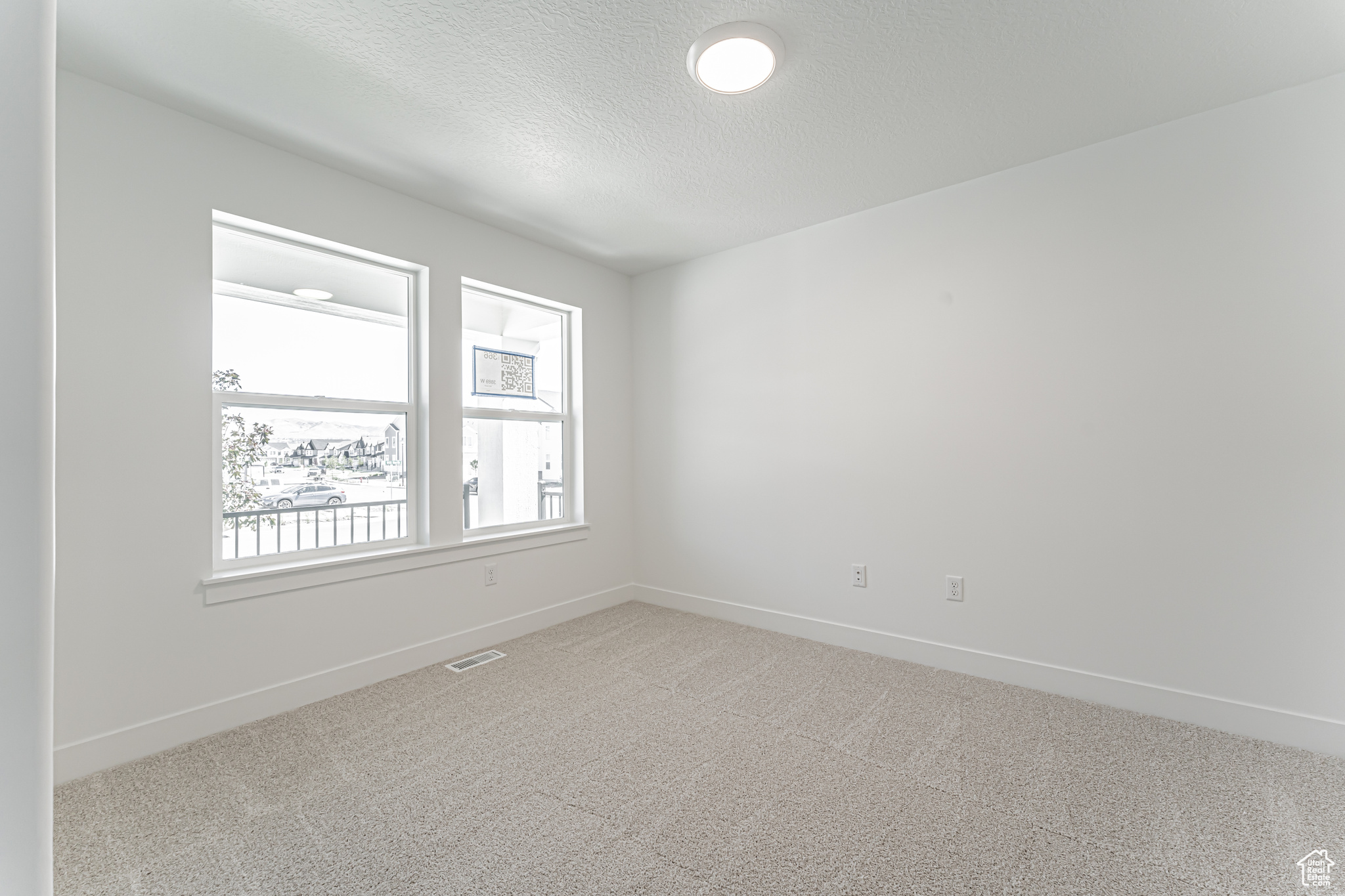 RIVER POINT - Residential