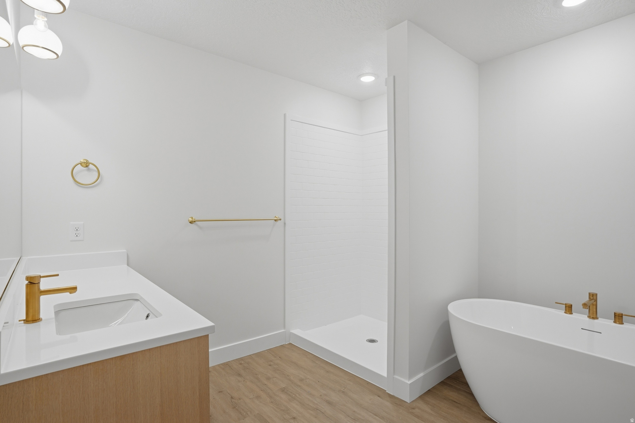 BECK HILLSIDE ESTATE - Residential