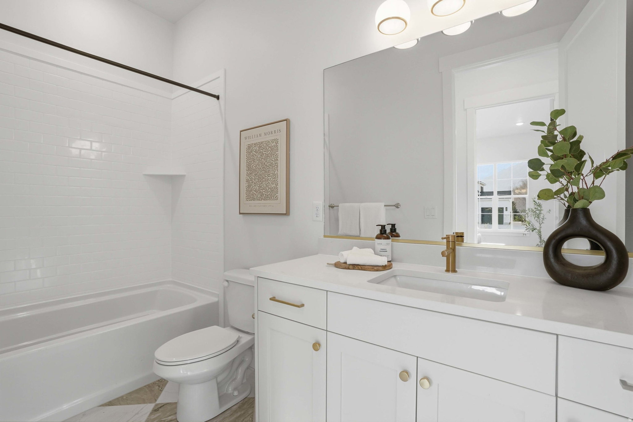 BECK HILLSIDE ESTATE - Residential