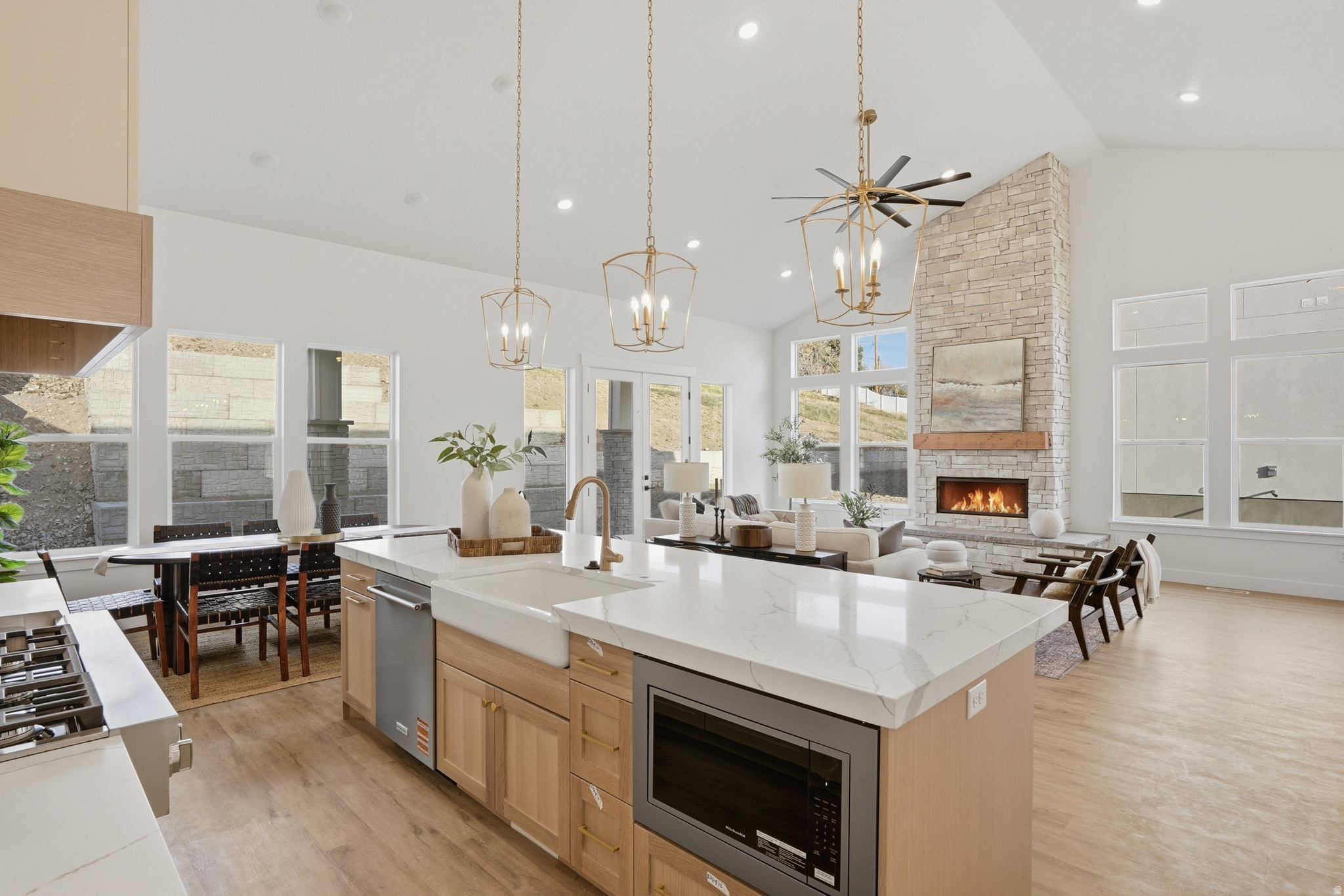 BECK HILLSIDE ESTATE - Residential