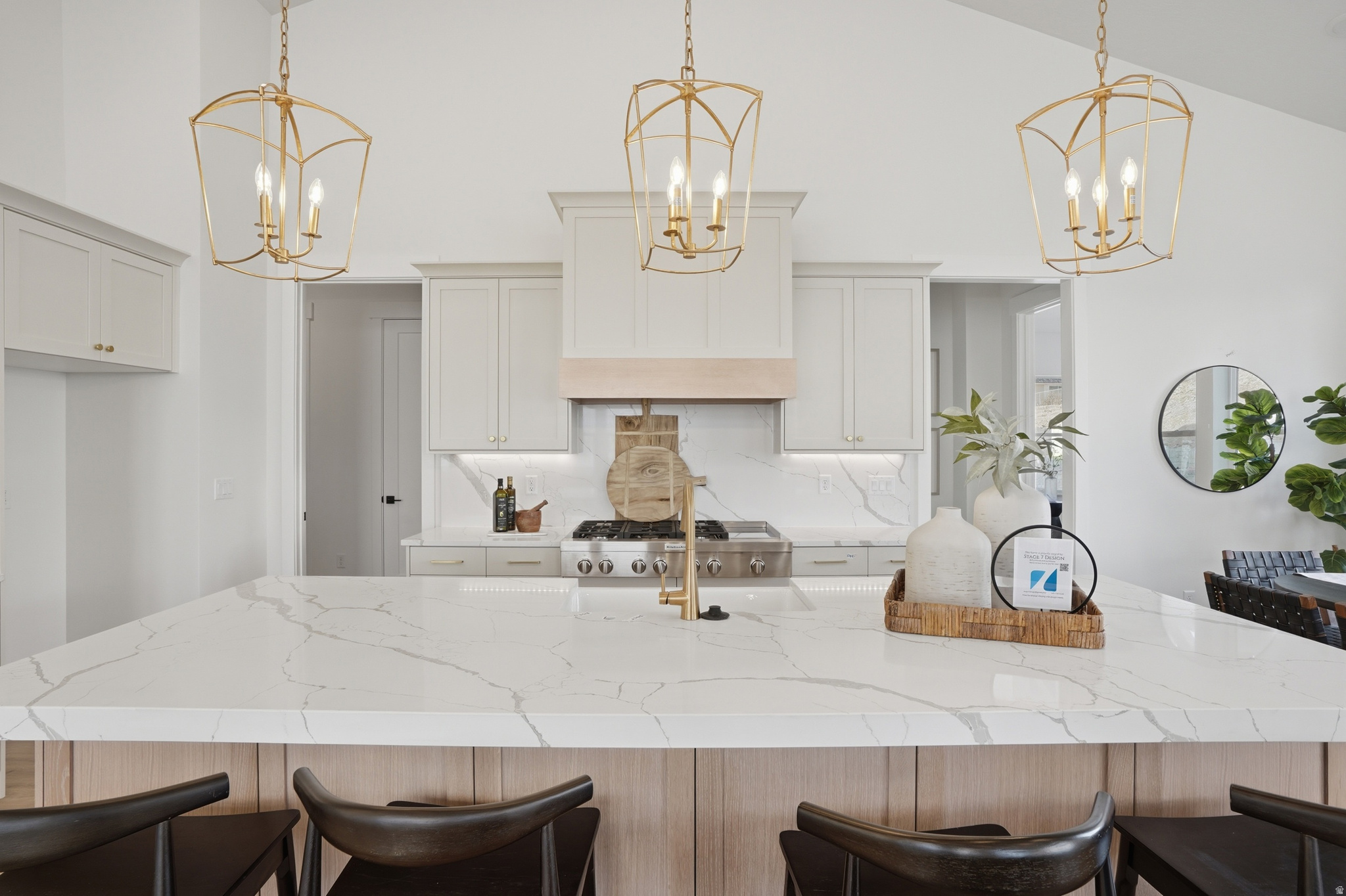 BECK HILLSIDE ESTATE - Residential