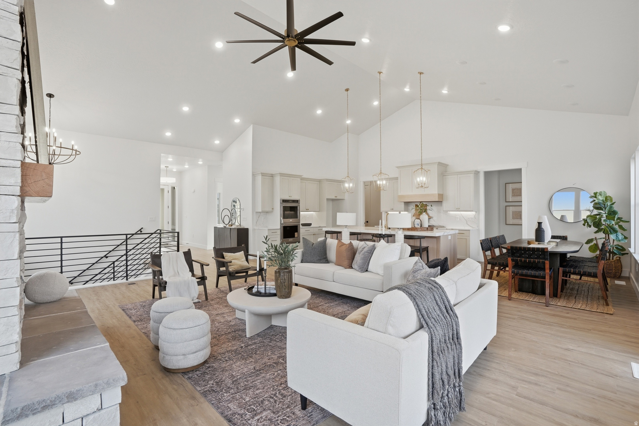 BECK HILLSIDE ESTATE - Residential