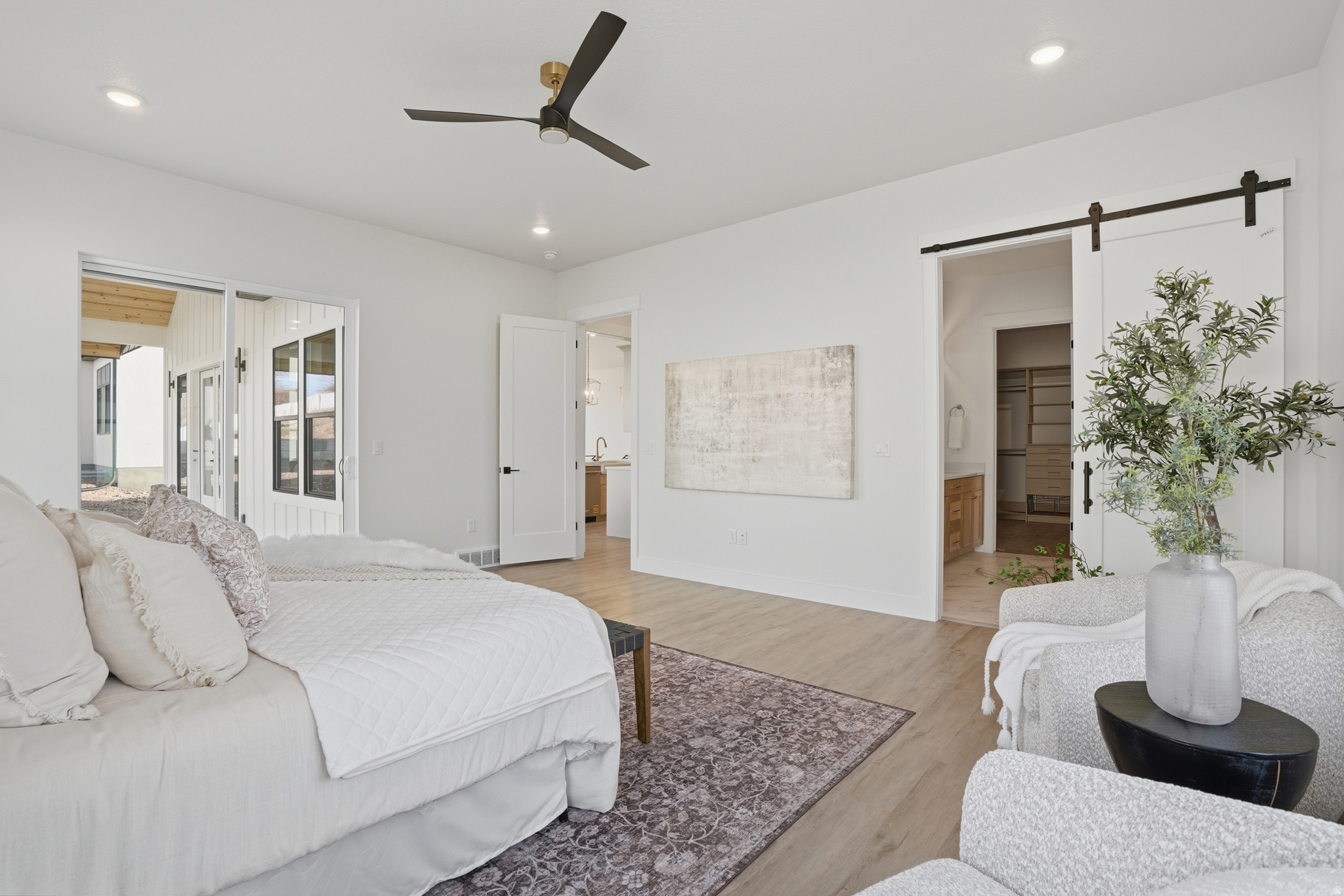 BECK HILLSIDE ESTATE - Residential