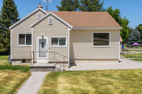 Photo of 296 S 100 E, Richmond, UT 84333 (MLS # 2166842)