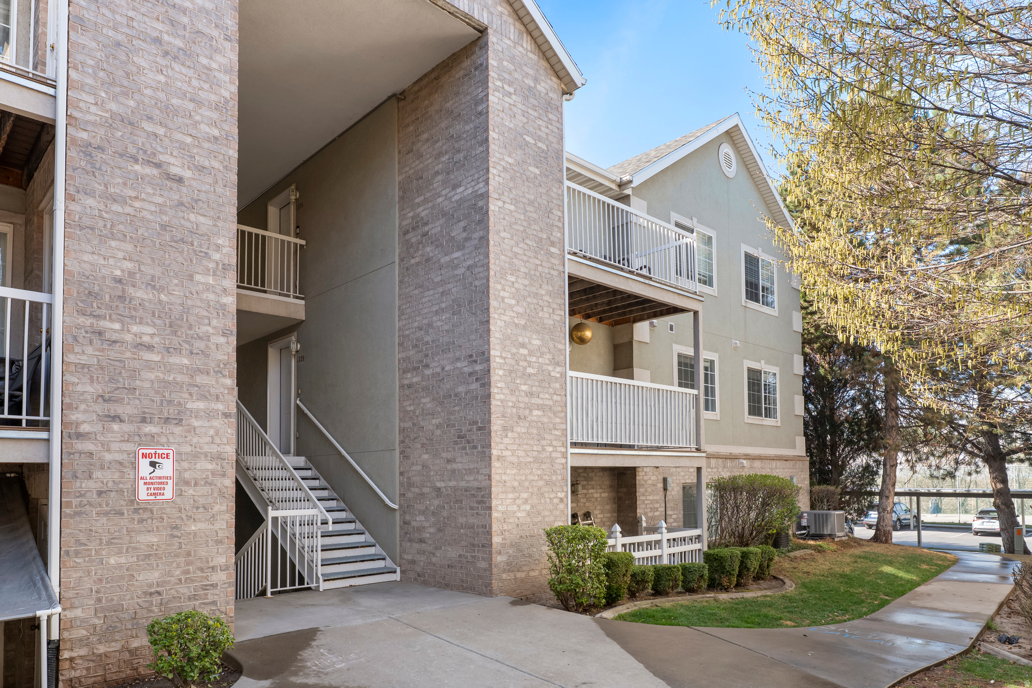 SHADOWRIDGE - Residential