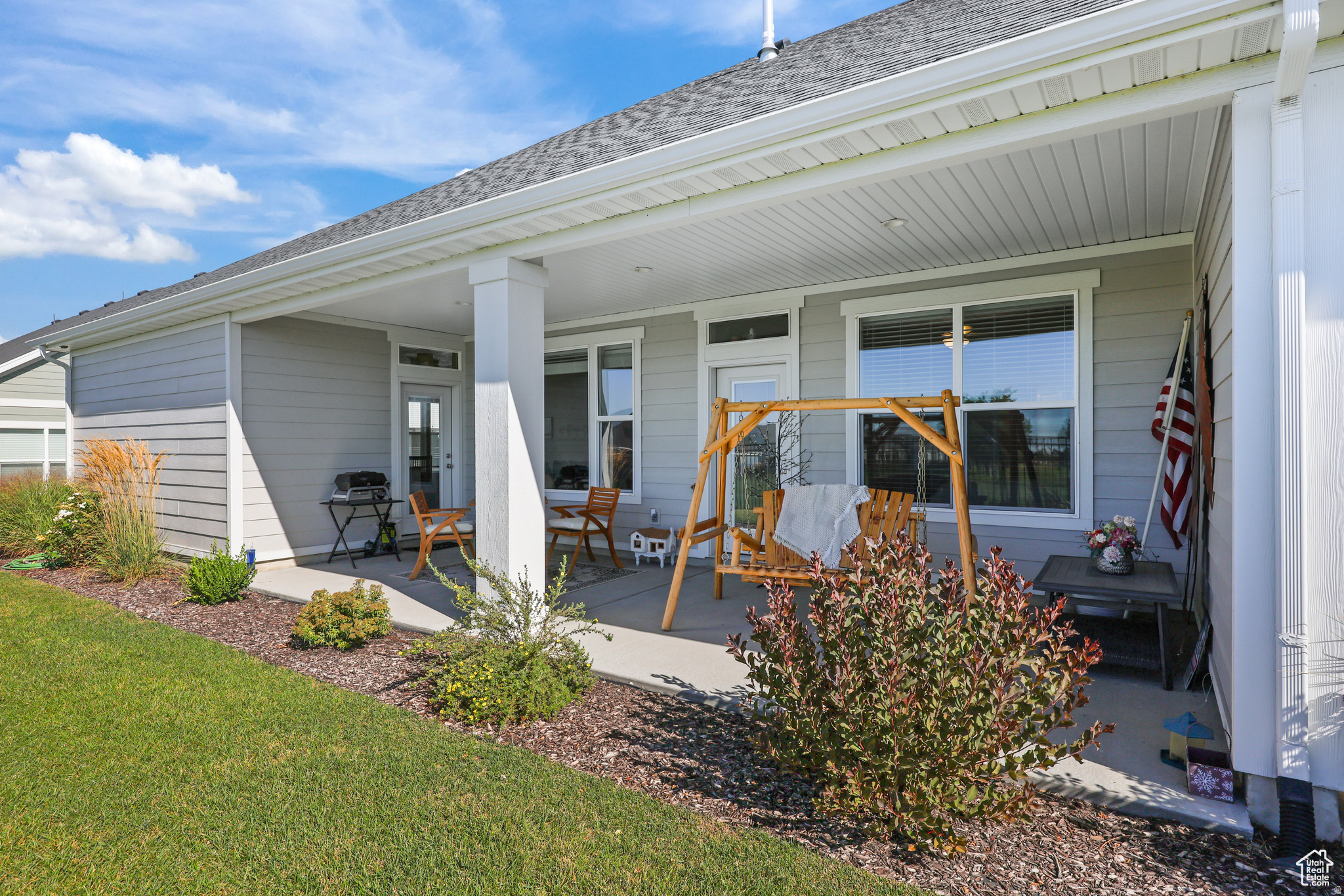 BLUFF VIEW - Residential