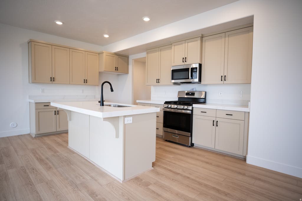 Photo of 1055 N 1110 W LOT #48, Salem, UT 84653 (MLS # 2179558)