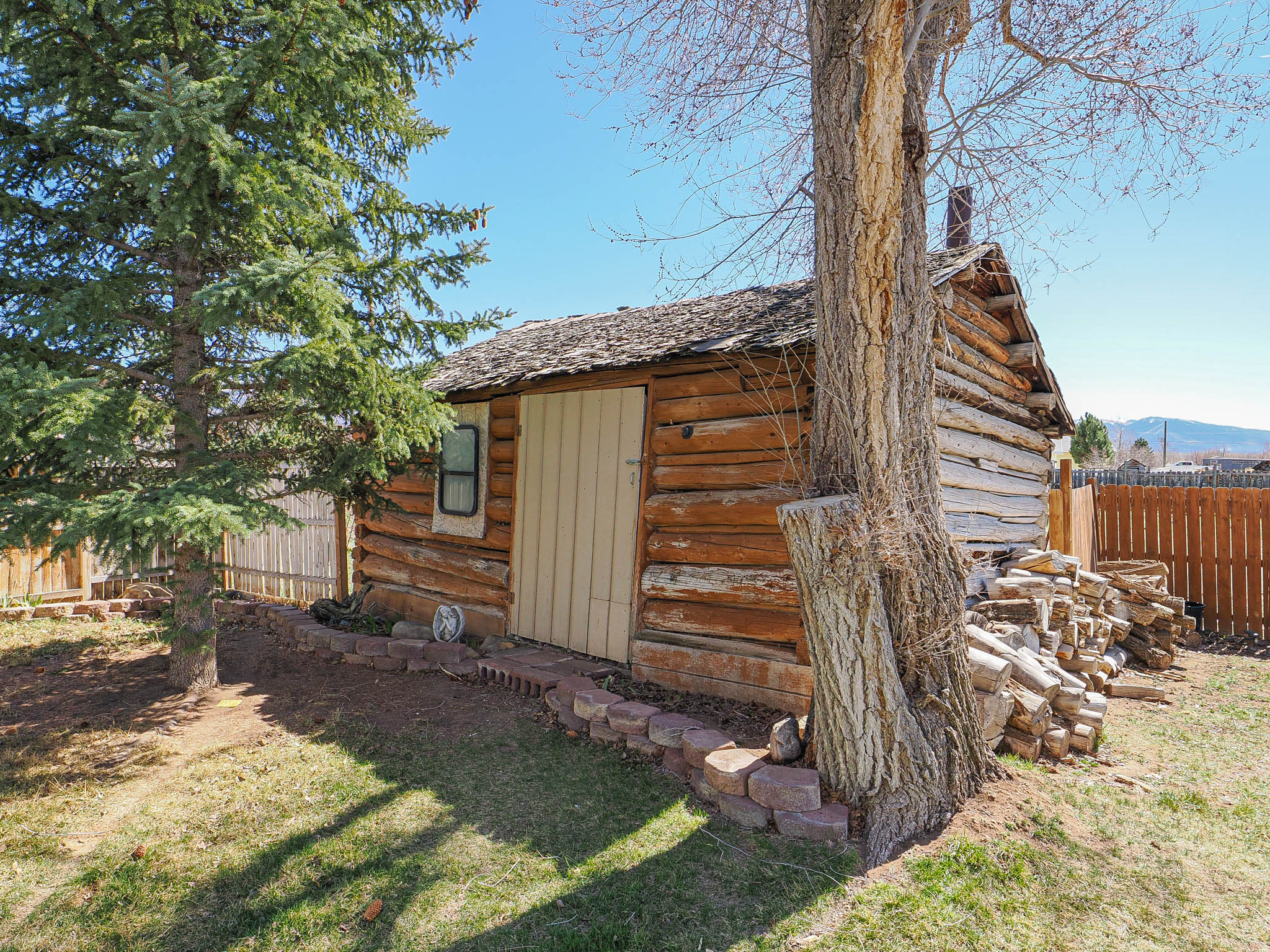 YOUNG PROPERTY - Residential