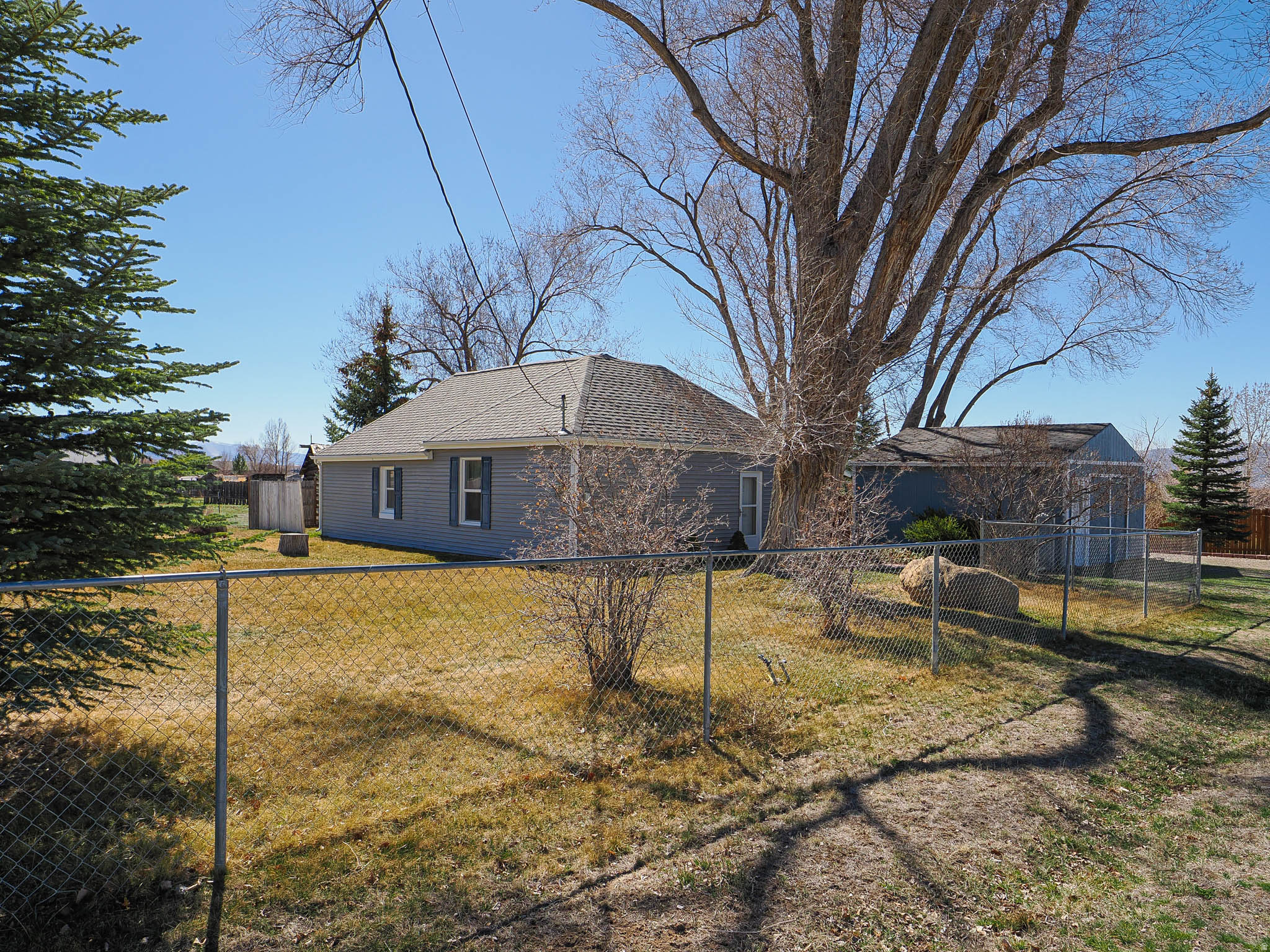 YOUNG PROPERTY - Residential