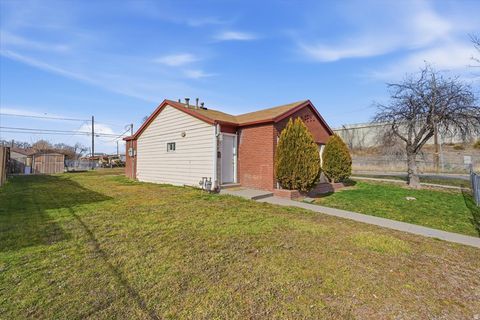 Tiny photo for 232 S 1100 W, Salt Lake City, UT 84104 (MLS # 2134889)