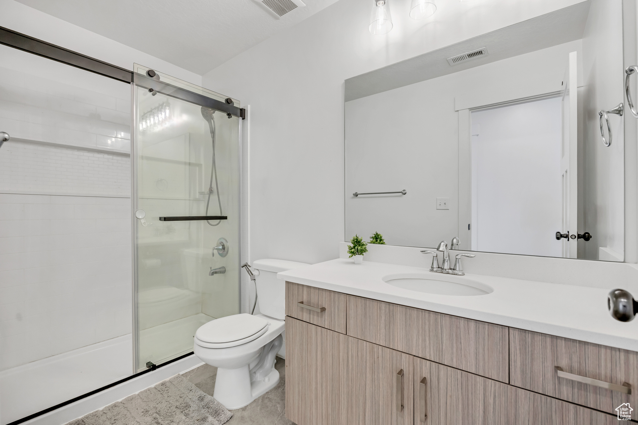 MOUNTAIN RIDGE - Residential