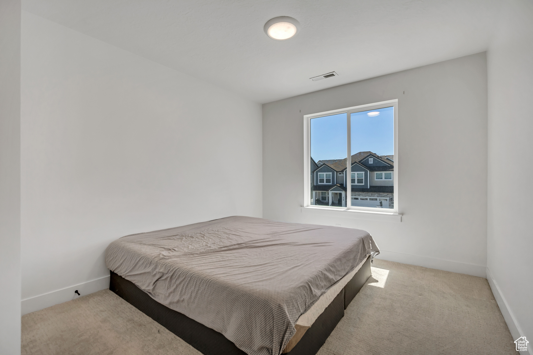 MOUNTAIN RIDGE - Residential