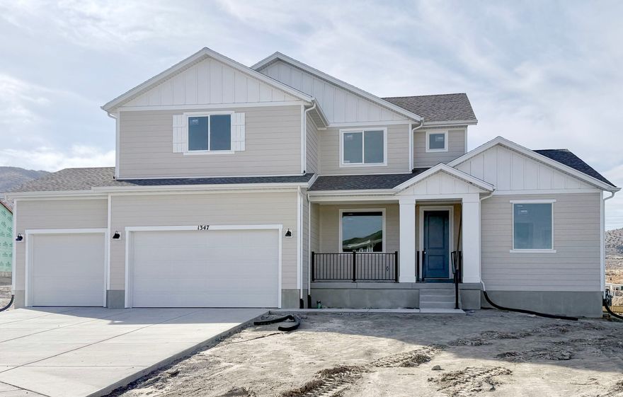 Brixton Park- 230 - Yosemite. Rates as low as 3.99% Conv 7/6 ARM w/ 1.99% 2/1 Buydown (5.701% APR) when financing through Lennar Mortgage. Estimated completion in January! This plan features 5 bedrooms, 2.5 bathrooms, 3-bay garage and a full, unfinished basement! On the main floor, you will find the spacious family room, a large kitchen with grey craftsman style cabinets, white quartz countertops, and stainless steel appliances including gas range and refrigerator, plus, a spacious Owner's Suite and full bathroom. The second floor has 4 bedrooms, a laundry room, and a secondary full bathroom. Square footage figures are provided as a courtesy estimate only and were obtained from builder. Buyer is advised to obtain an independent measurement.