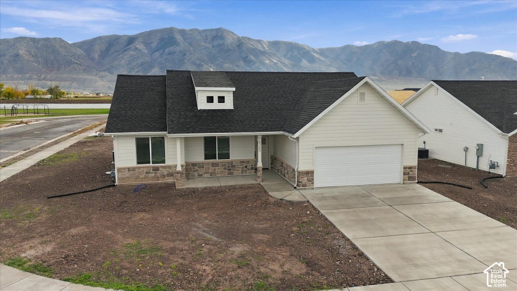Photo of 10302 N VISTA LN, Elwood, UT 84337 (MLS # 2192336)