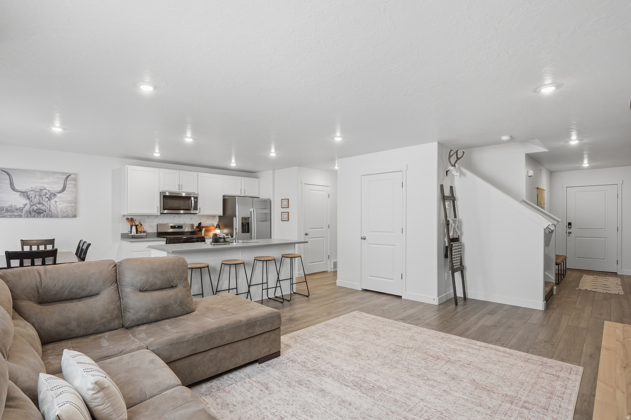 WESTERN ACRES - Residential