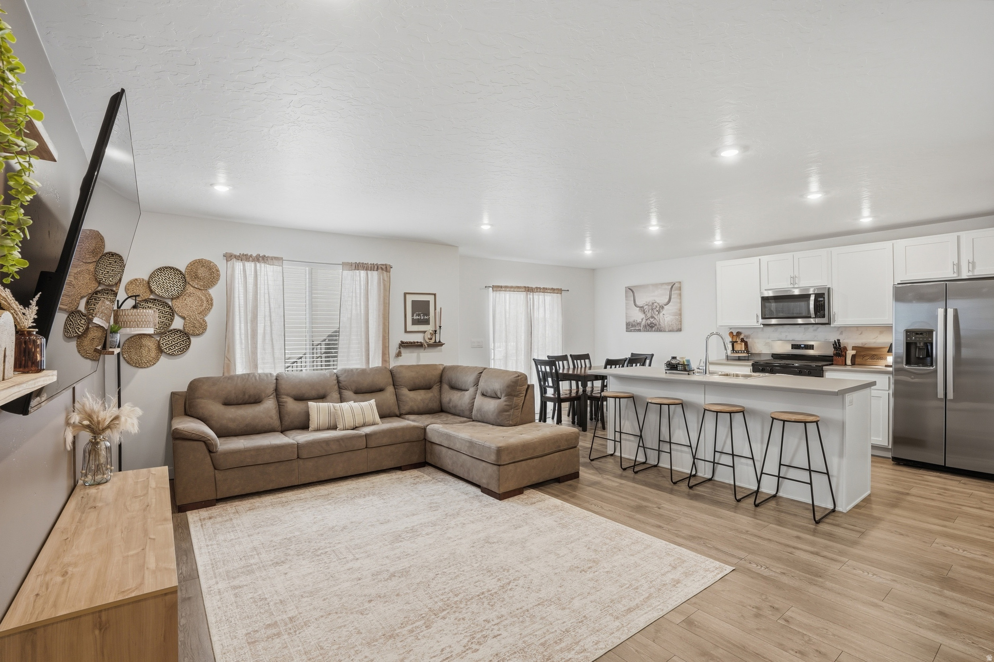 WESTERN ACRES - Residential