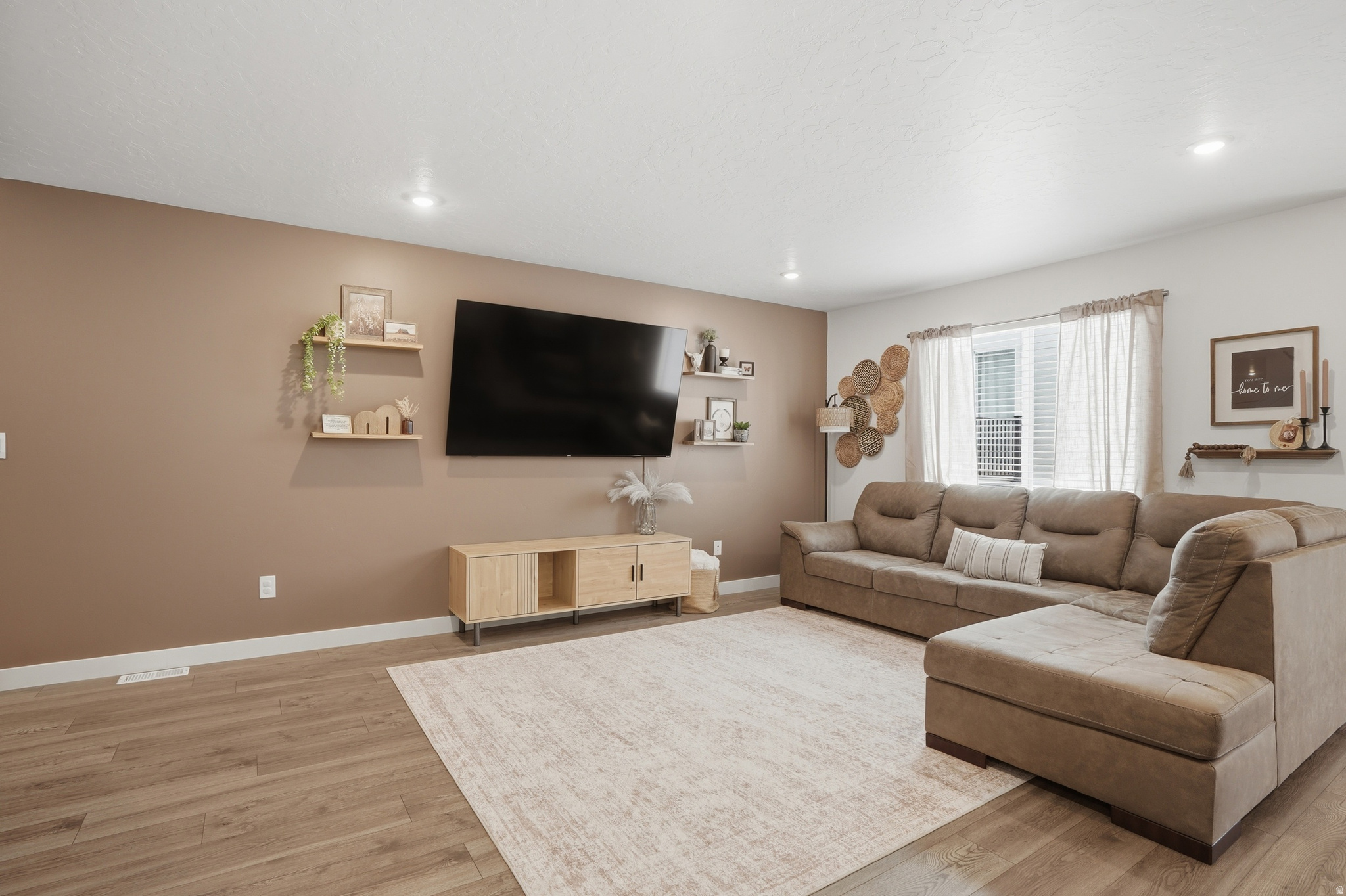 WESTERN ACRES - Residential