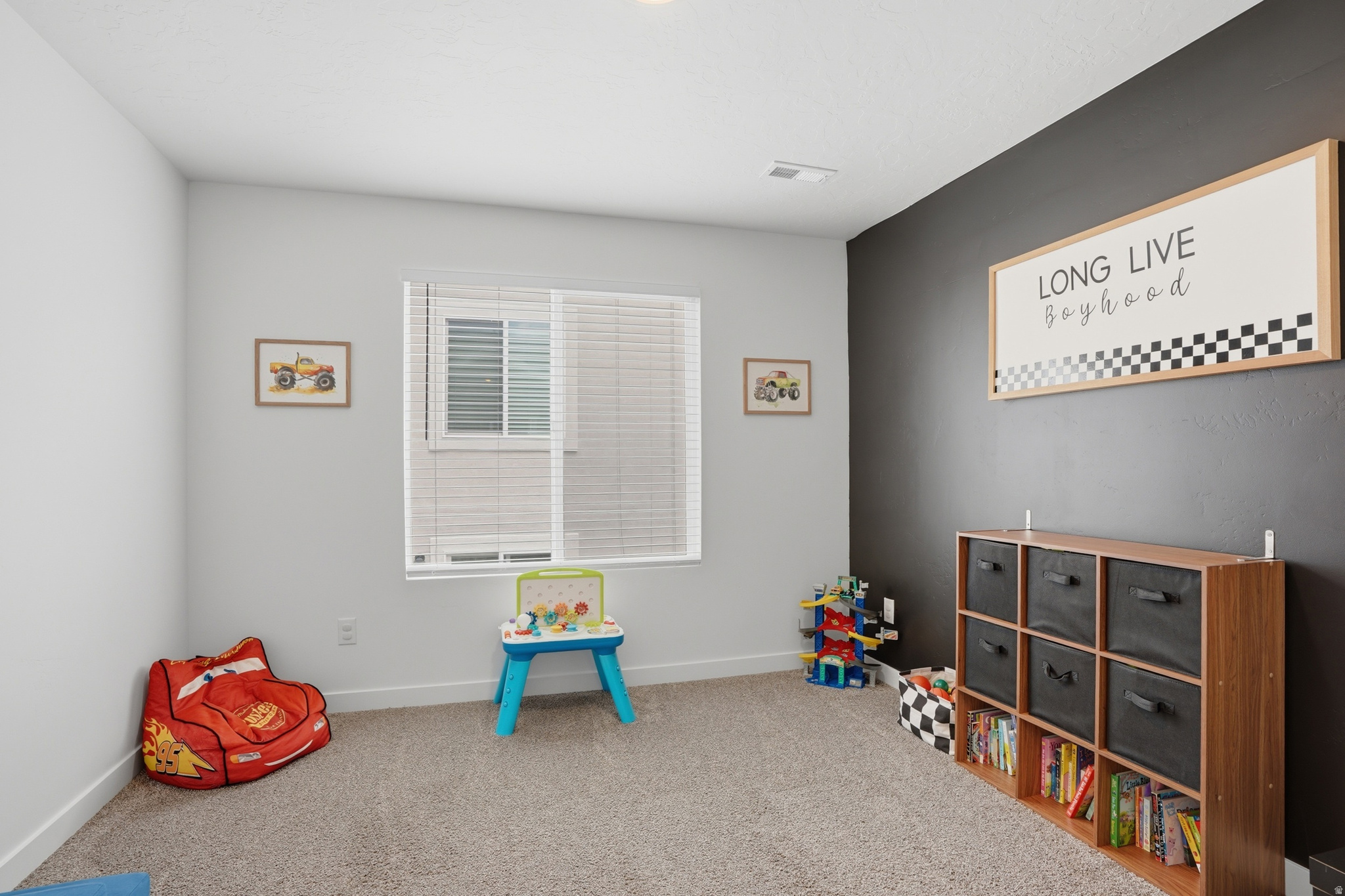 WESTERN ACRES - Residential