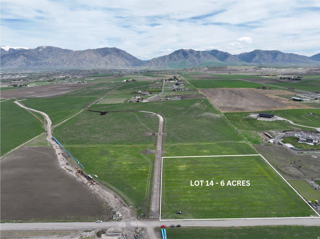 Photo of 3160 W 6500 S #14, Wellsville, UT 84339 (MLS # 2176863)