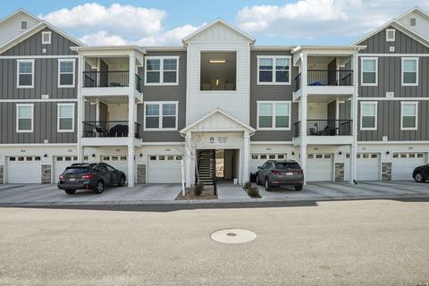 Condo For Sale - 1787 N Festive Way #B304<br/> Saratoga Springs, UT 84045