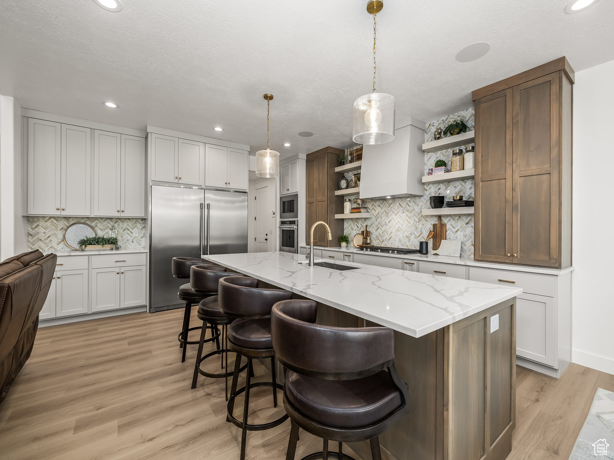 PIONEER HEIGHTS - Residential