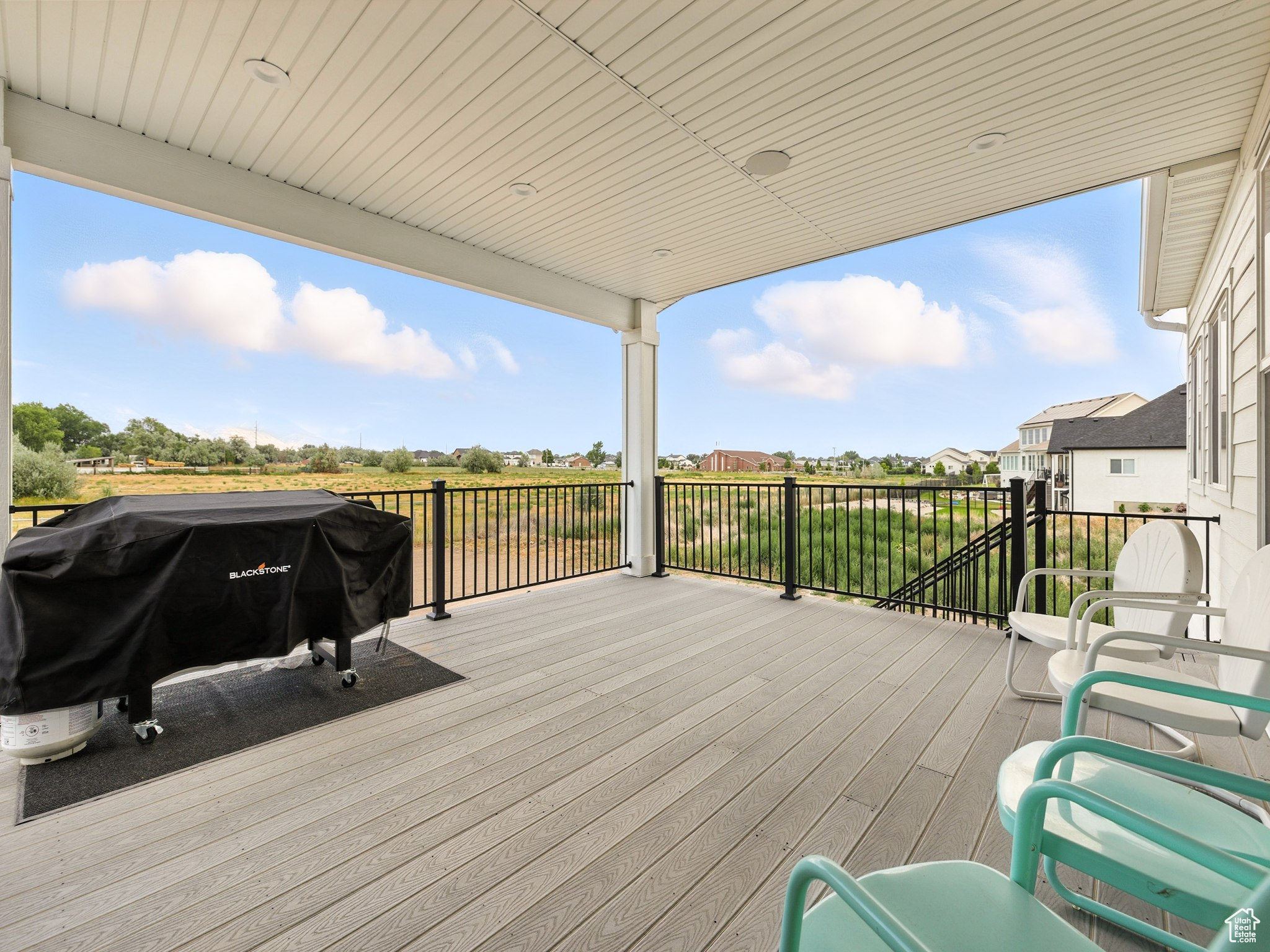 PIONEER HEIGHTS - Residential