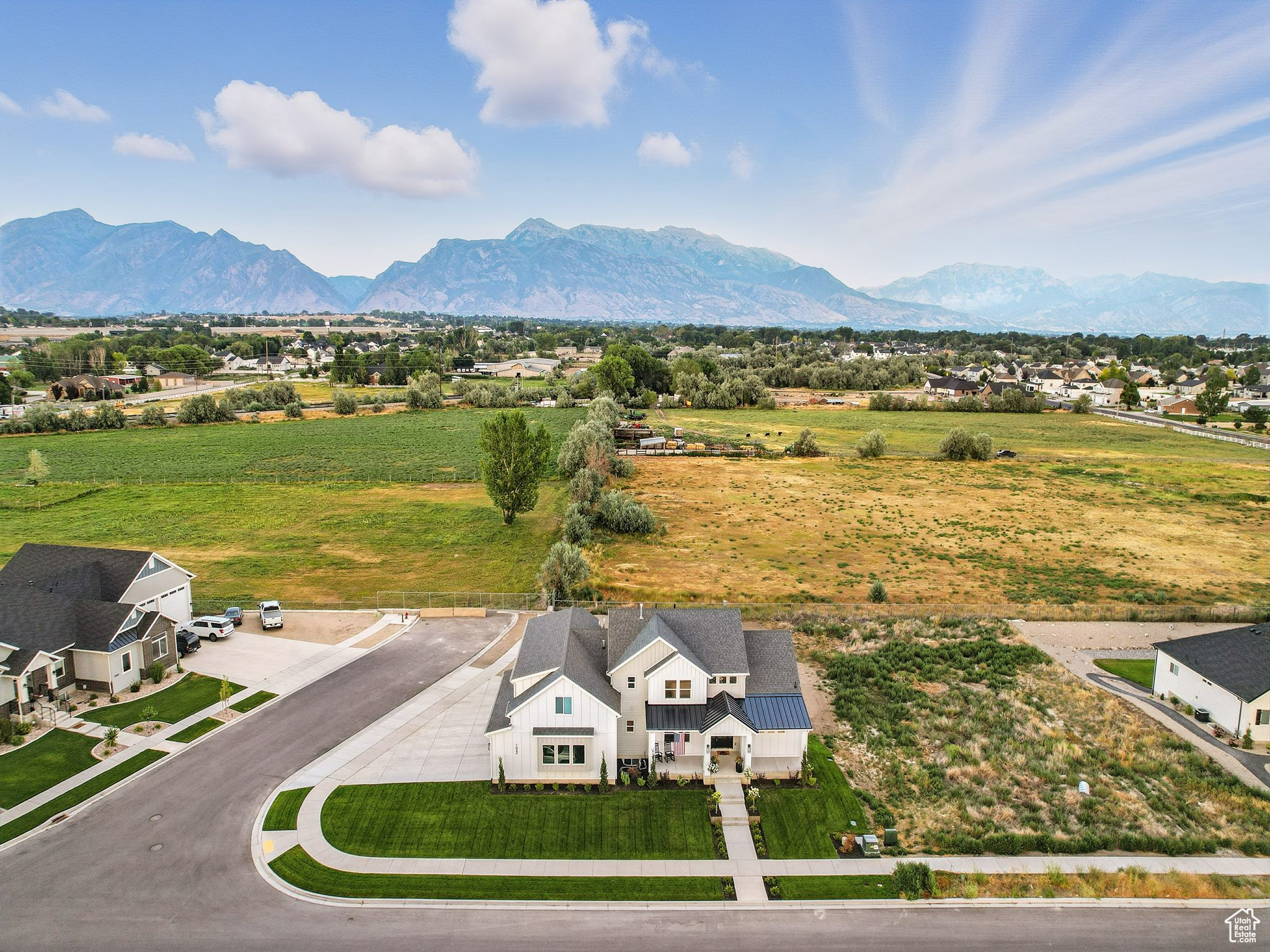 PIONEER HEIGHTS - Residential