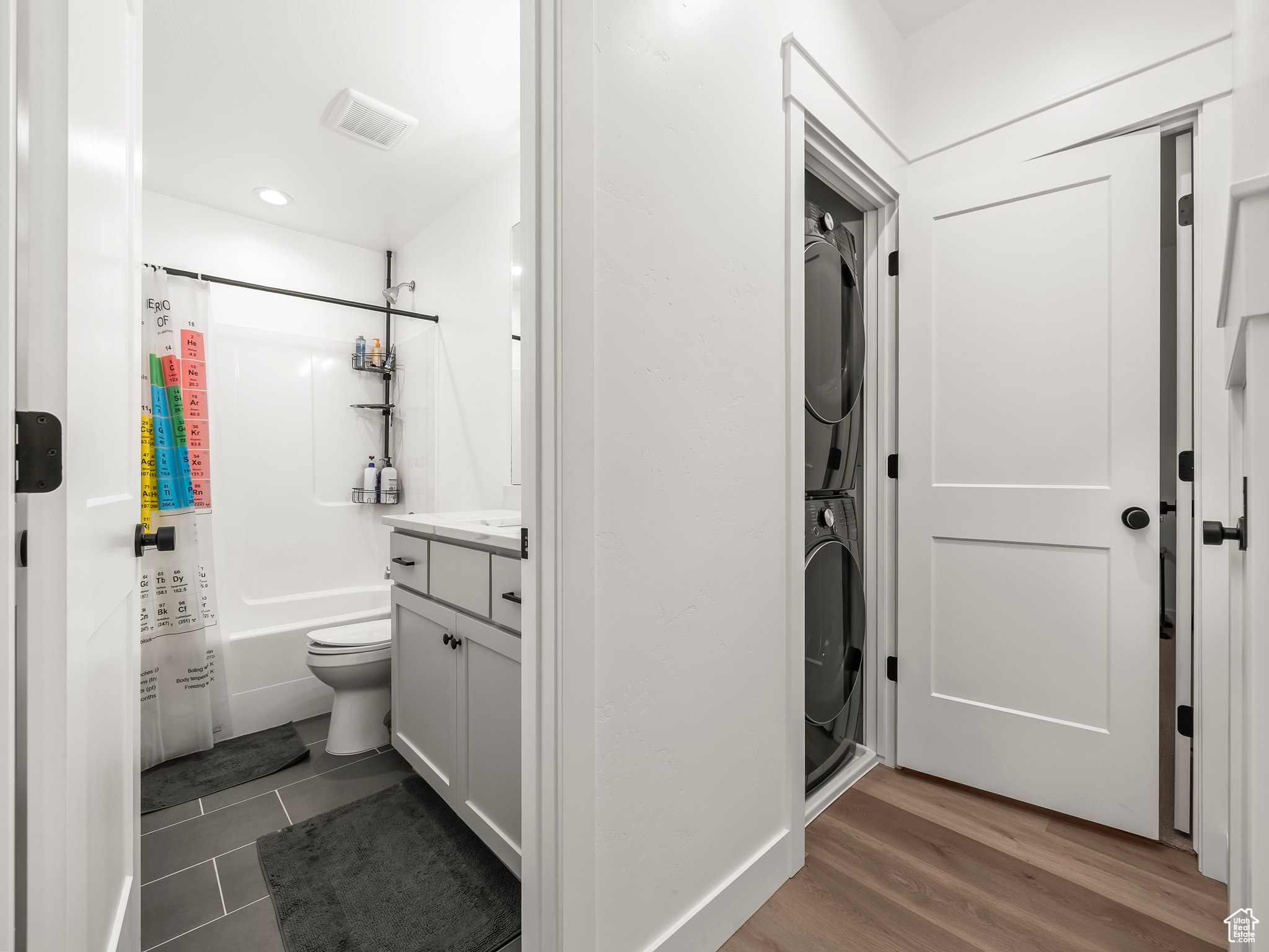 PIONEER HEIGHTS - Residential