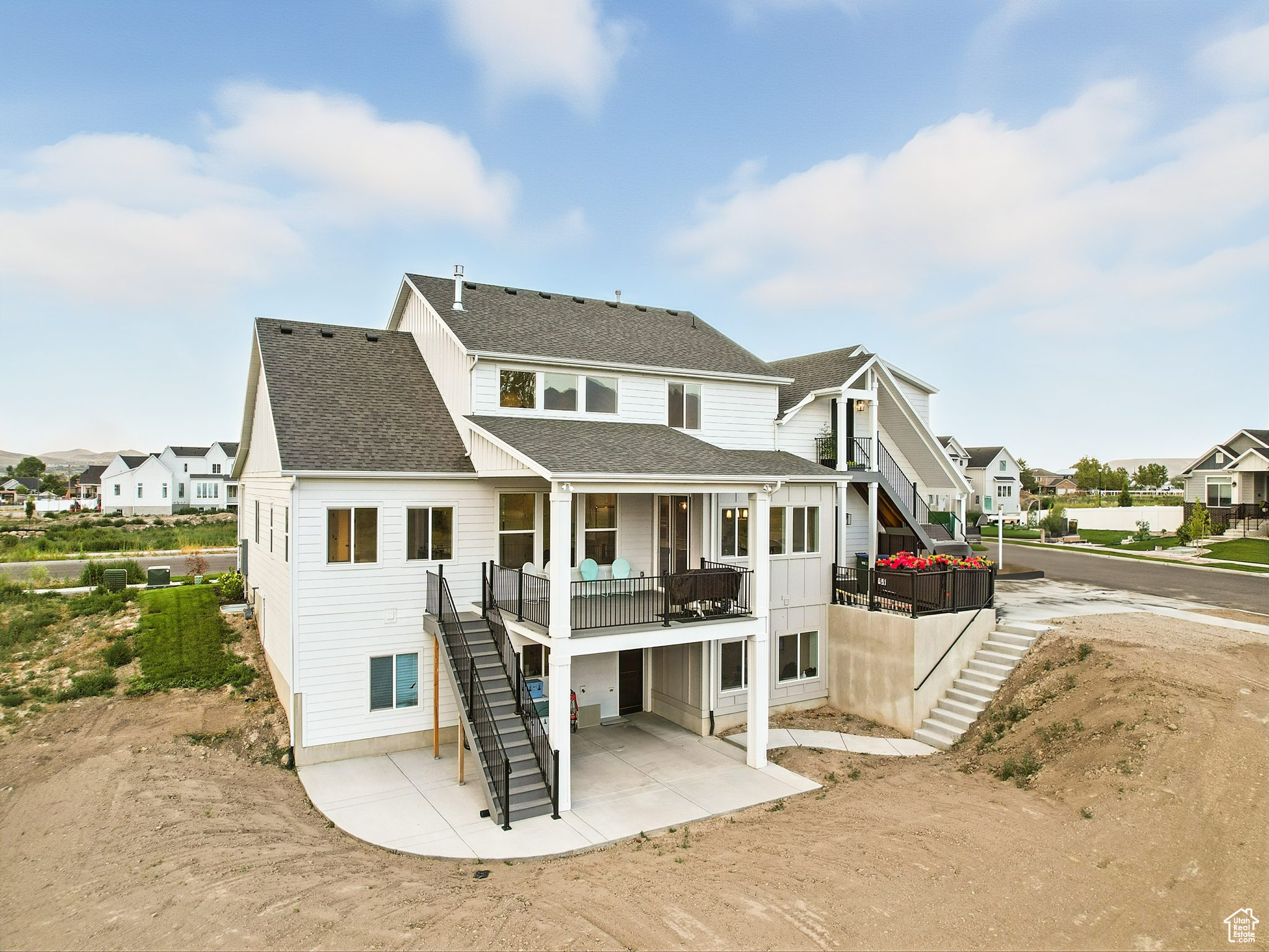 PIONEER HEIGHTS - Residential