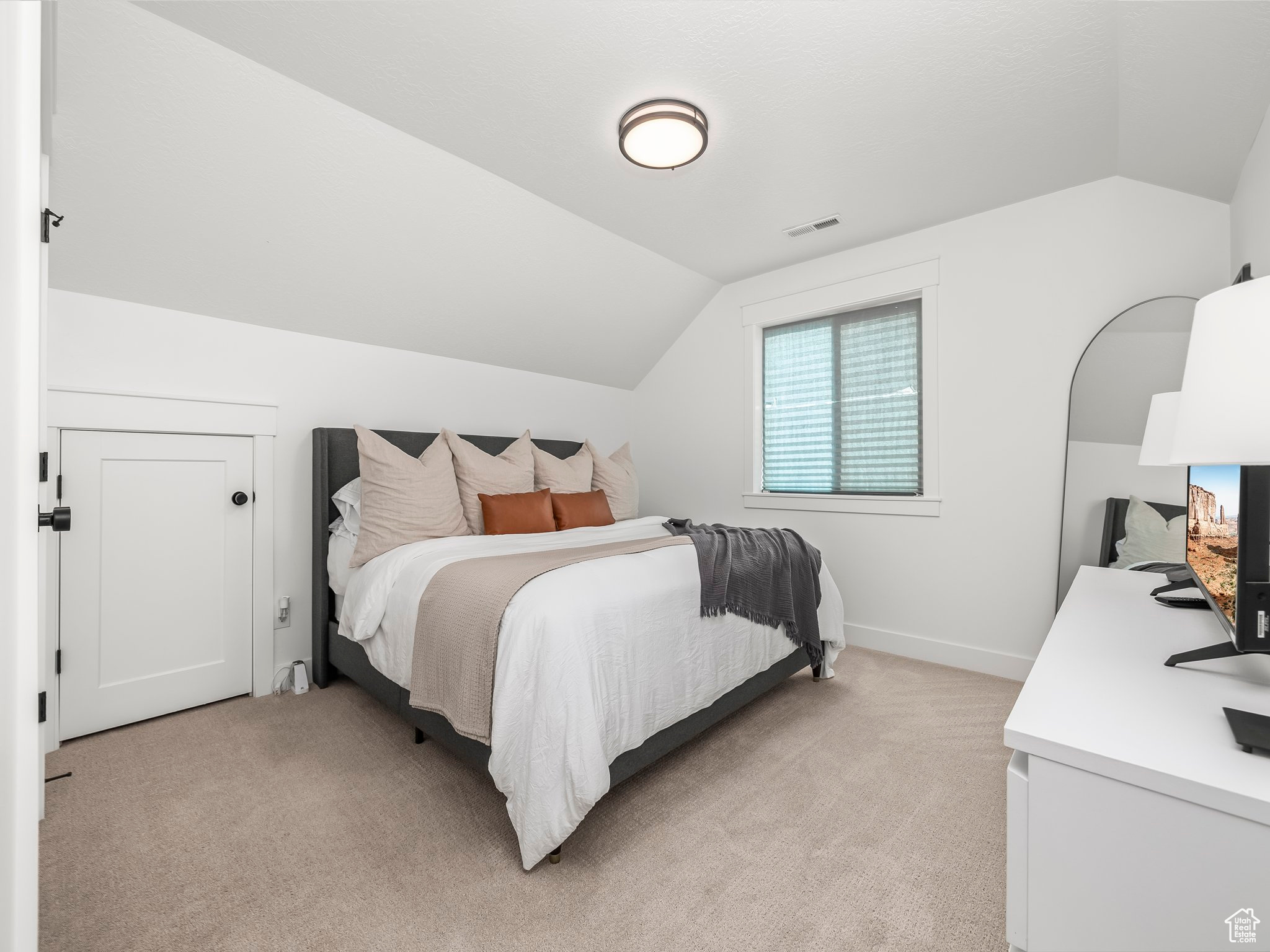 PIONEER HEIGHTS - Residential