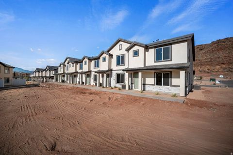 Photo of 3348 E DANCE HALL LN #2335, Washington, UT 84780 (MLS # 2124706)