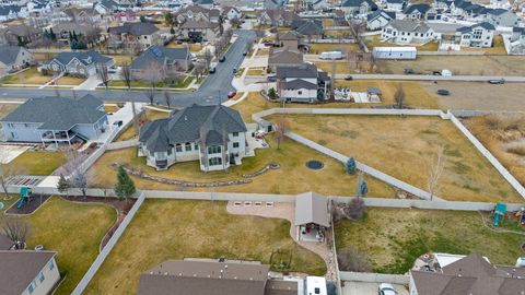 Tiny photo for 1352 W 900 S, Mapleton, UT 84664 (MLS # 2141402)