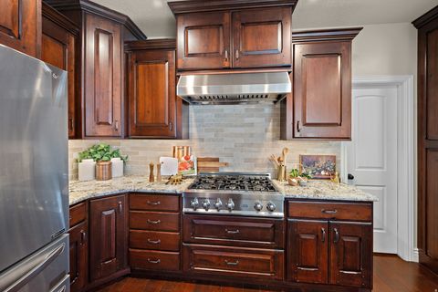 Tiny photo for 1352 W 900 S, Mapleton, UT 84664 (MLS # 2141402)