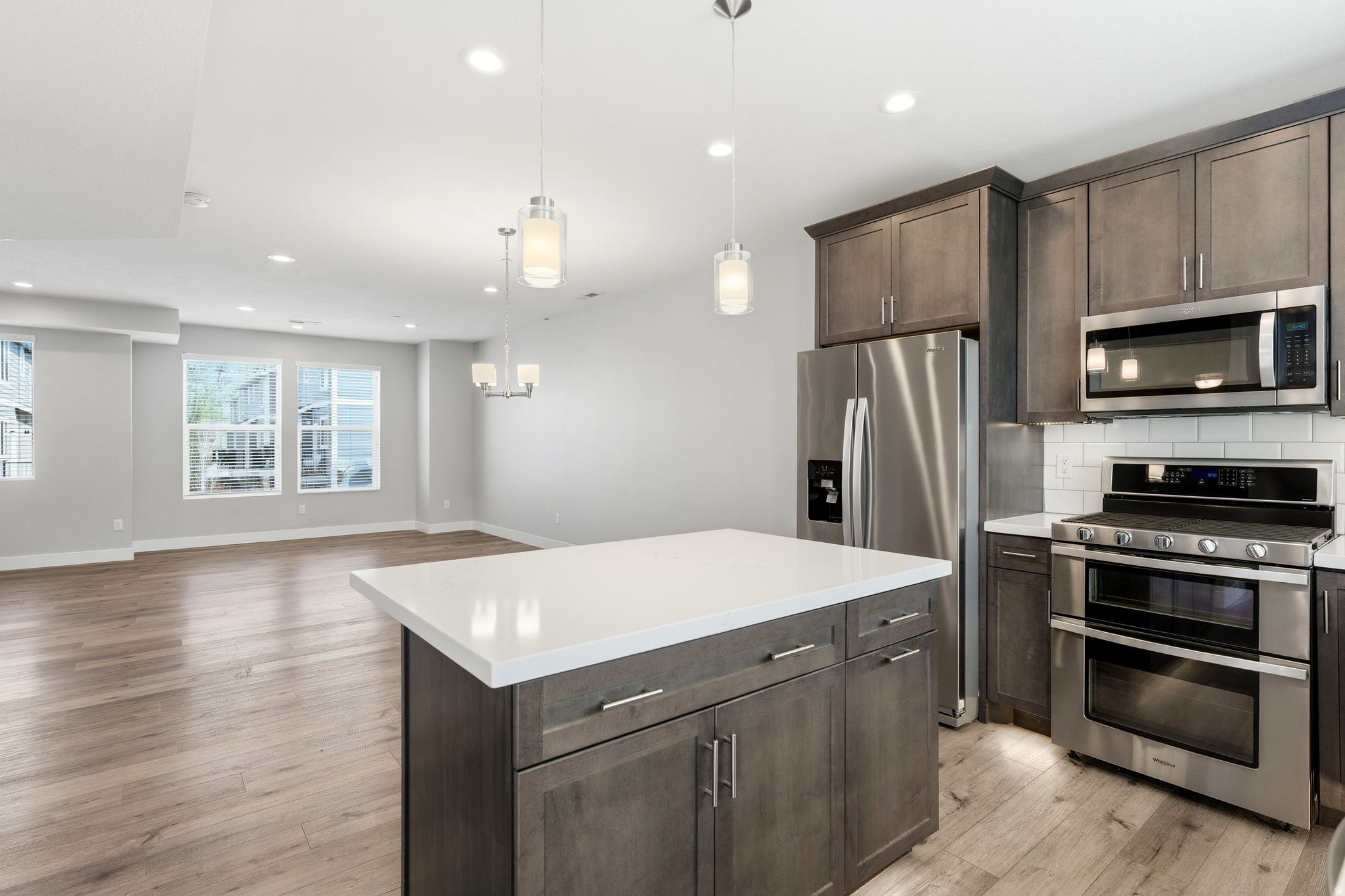 DRAPER CREEKSIDE - Residential