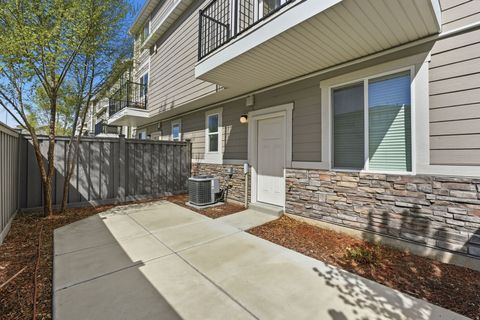 Tiny photo for 74 E GOLDEN PRIVET DR, Draper, UT 84020 (MLS # 2146430)