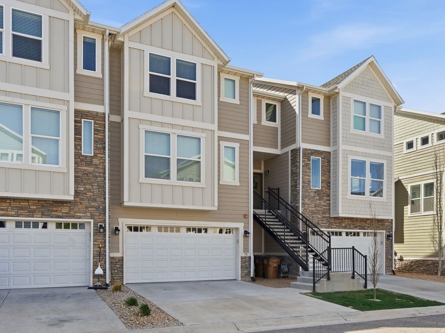 Beautiful townhome in Draper Creekside offering plenty of natural light and mountain views. This home includes a desirable fourth bedroom and full bathroom on the ground level. New carpet and new paint has been done! The open living spaces feature LVP flooring, Silestone countertops, and stainless steel Whirlpool appliances-including the refrigerator. Additional features include custom 2-inch blinds, an oversized two-car garage, 9-foot ceilings, a private deck and patio, and a fully fenced backyard. *Square Footage is provided as a courtesy only. Buyer is advised to obtain an independent measurement and verify all information.*