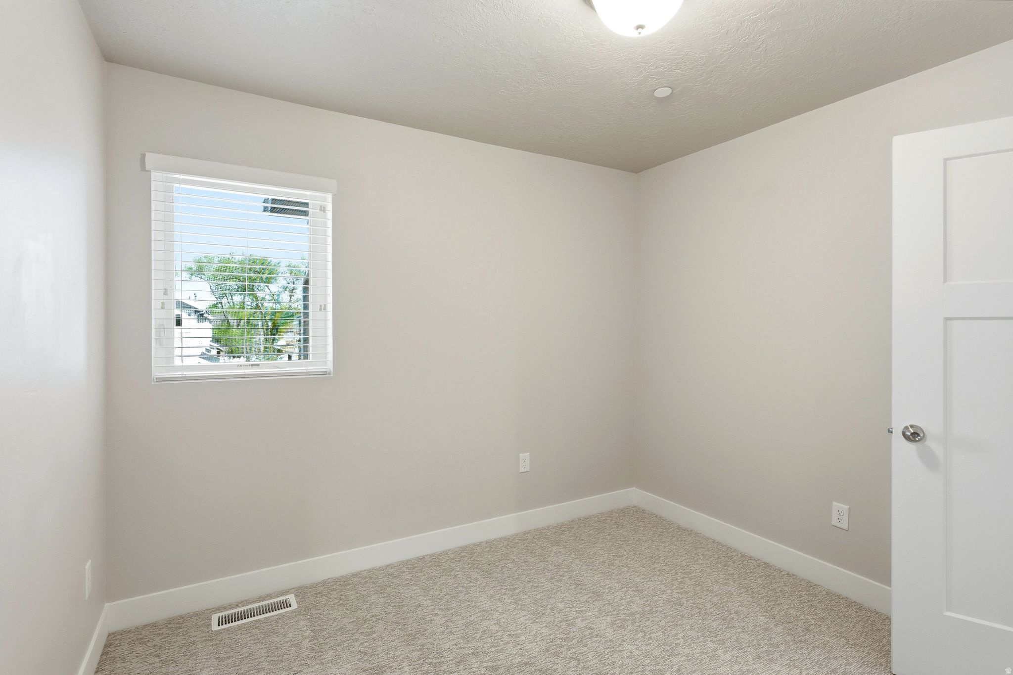 DRAPER CREEKSIDE - Residential