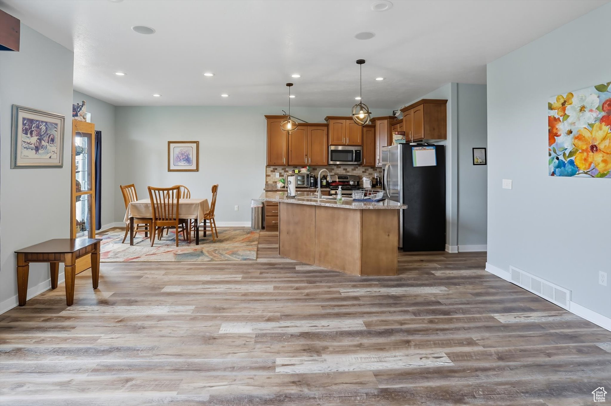 SPRING RANCH - Residential