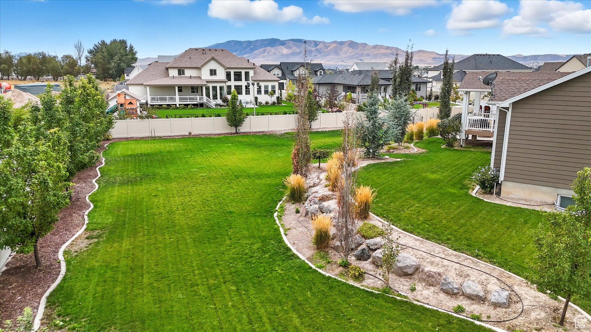 SPRING RANCH - Residential