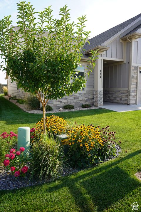 Tiny photo for 759 W FOX DR, Pleasant View, UT 84414 (MLS # 2116543)