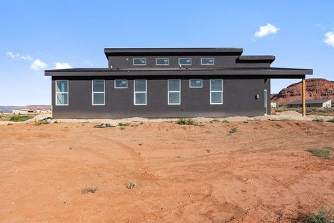 Tiny photo for 4380 E SEGO LILY CIR, Kanab, UT 84741 (MLS # 2127940)