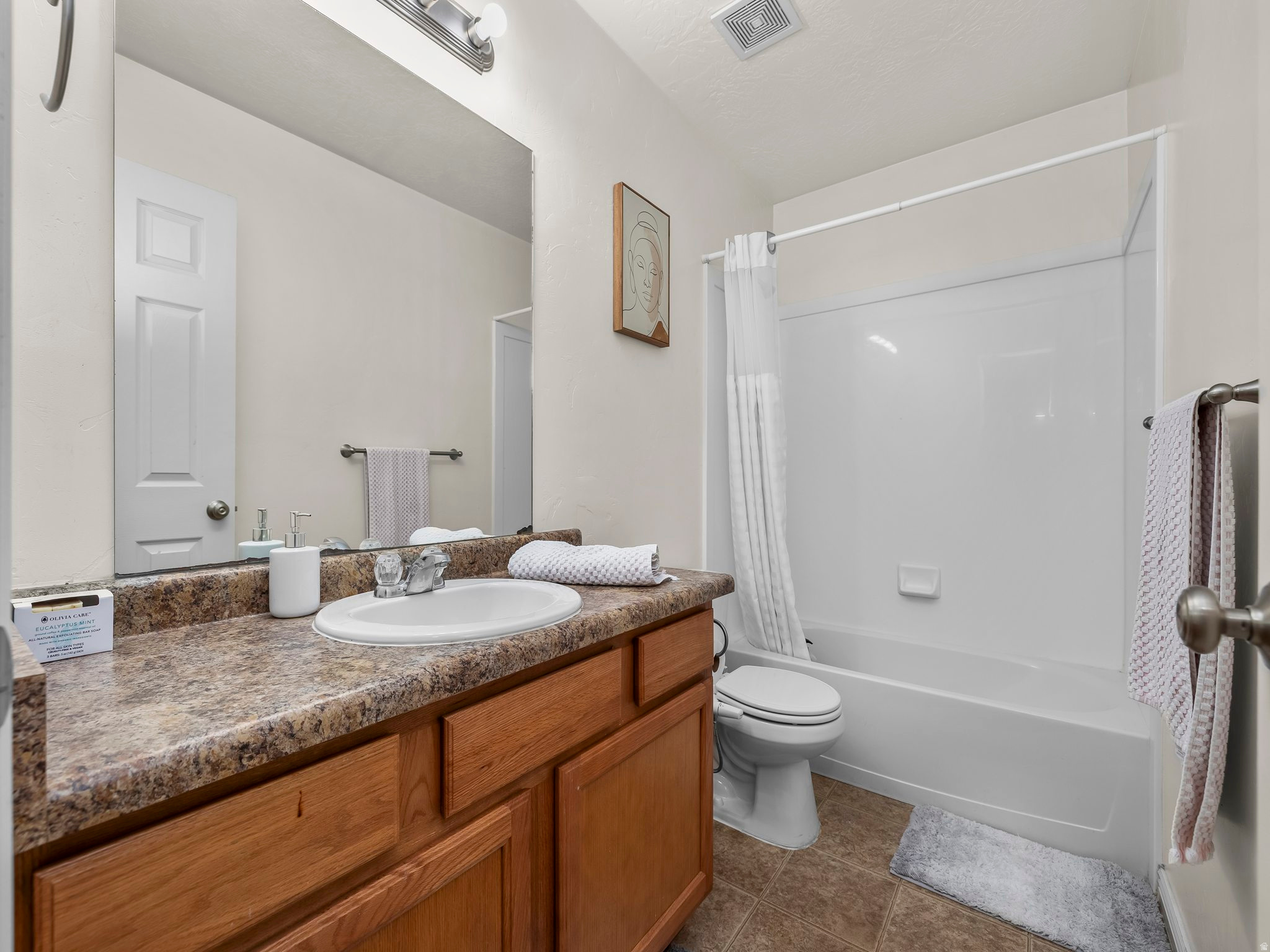 WHISPERING WILLOW - Residential